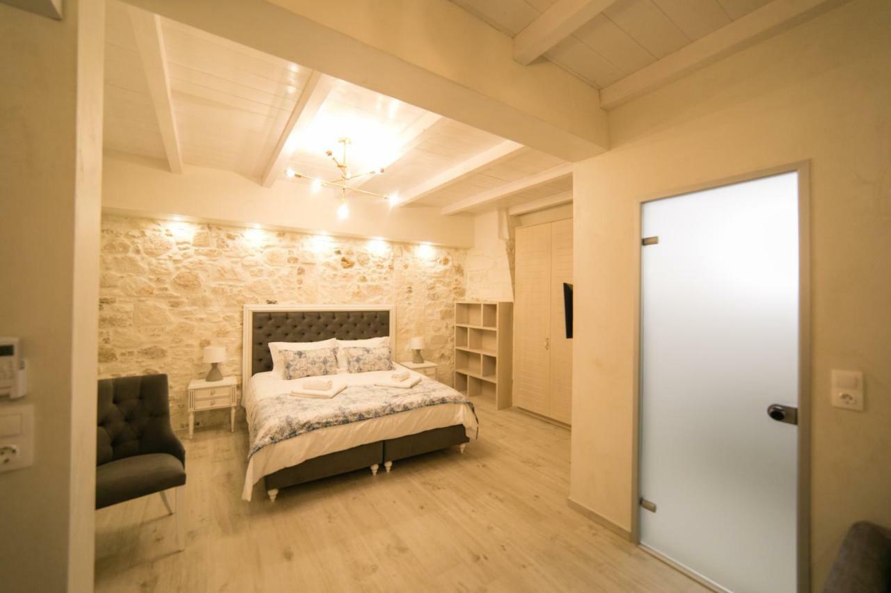Jacuzzi Suite In The Heart Of Oldtown Rethymno  Ngoại thất bức ảnh